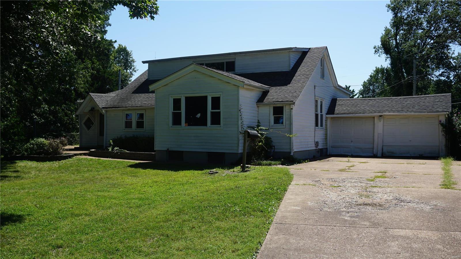 4710 Forman Road St. Louis, MO 63123 - Photo 1 of 24 Gallery Image 1