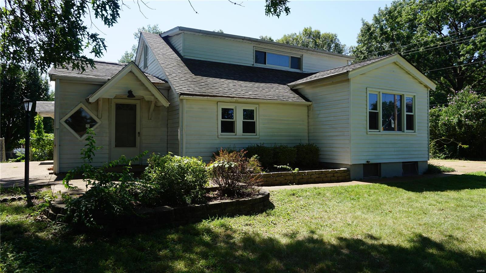4710 Forman Road St. Louis, MO 63123 - Photo 2 of 24 Gallery Image 2