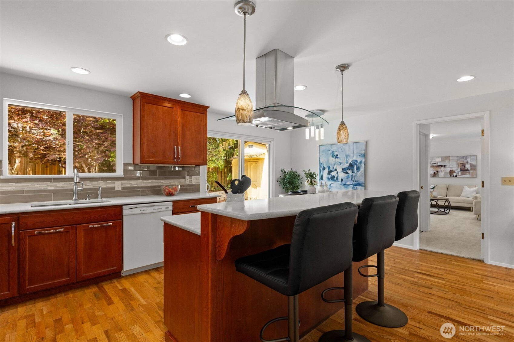2507 Vashon Court Northeast Renton, WA 98059 - Photo 13 of 40
