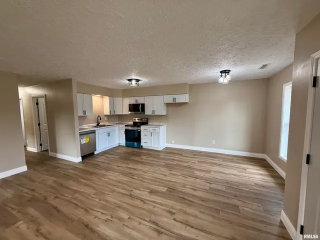 $124,500 | 1805 North 13th Street, Herrin, IL 62948