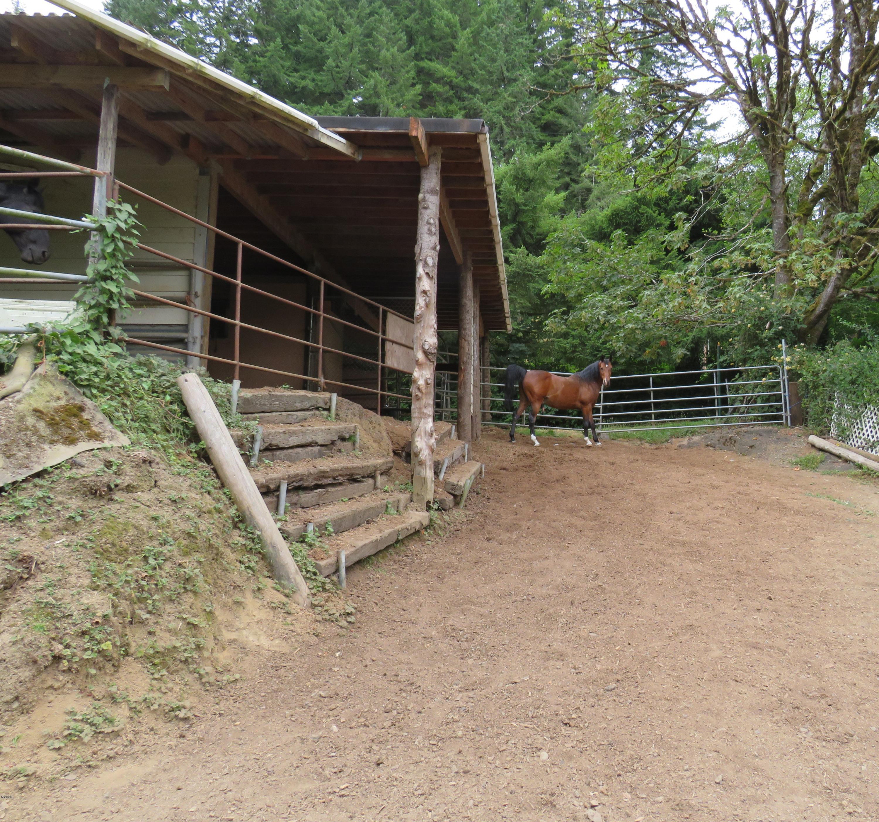 184 Olalla Road Toledo, OR 97391 - Photo 40 of 42 BarnRev