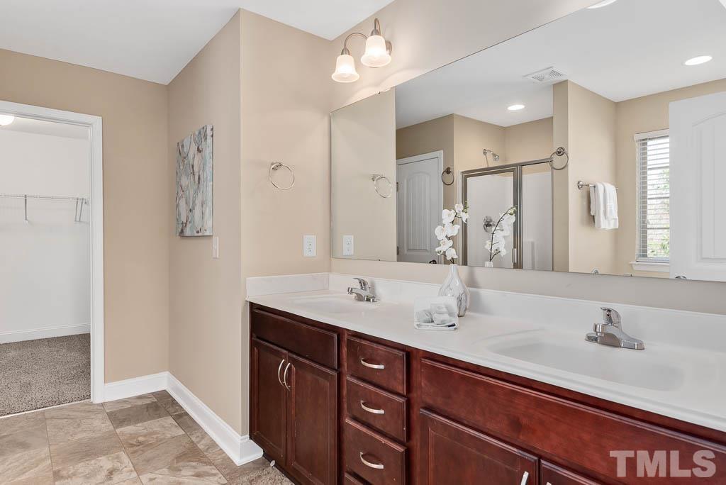 104 Mariners Point Way Garner, NC 27529 - Photo 17 of 27 Gallery Image 17