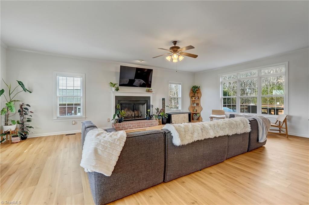 5541 Louis Sells Road Kernersville, NC 27284 - Photo 11 of 38