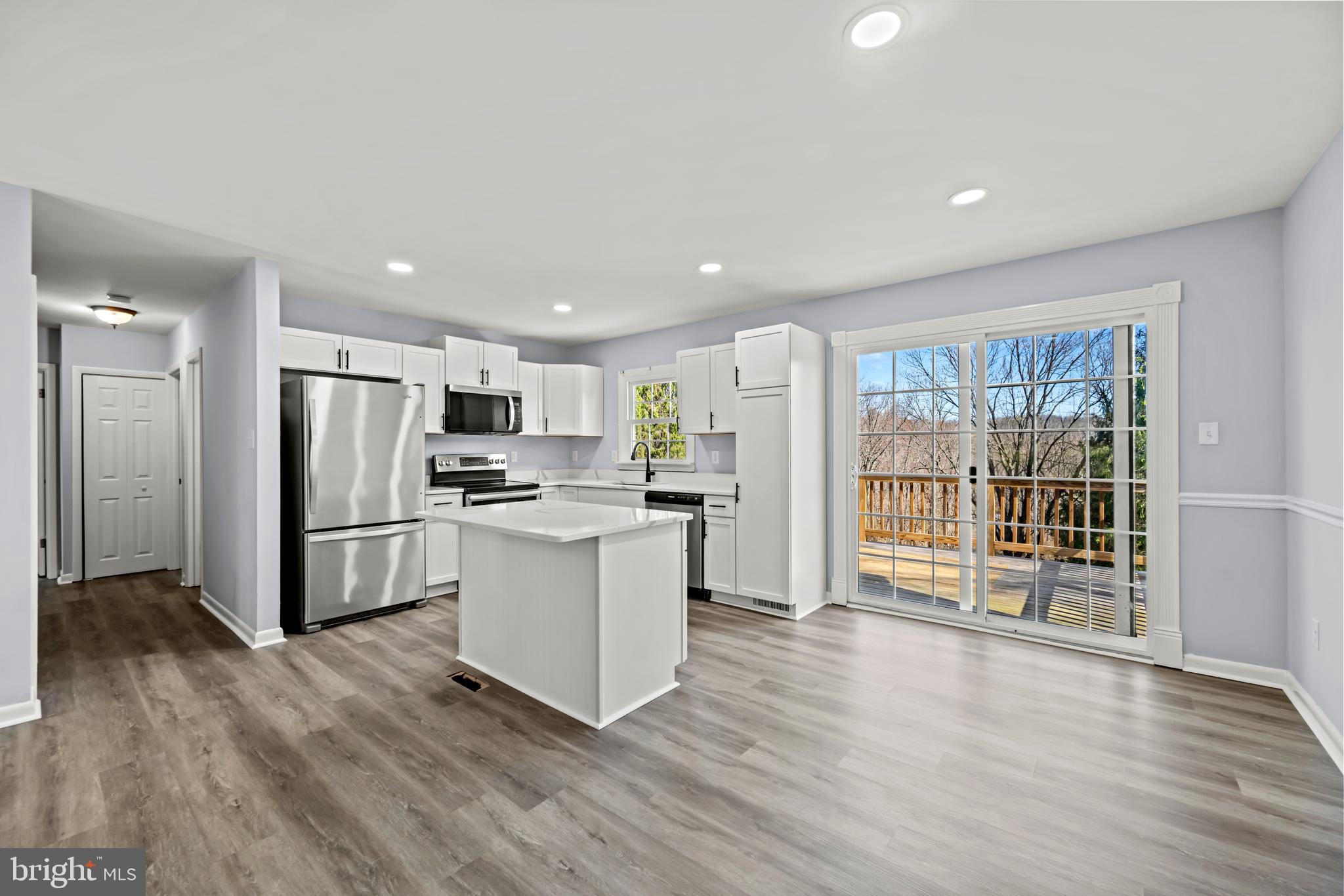 2402 Raintree Avenue Westminster, MD 21157 - Photo 12 of 32