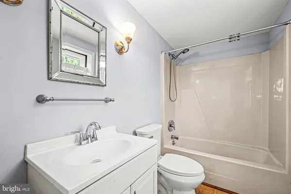 $3,200 | 2402 Raintree Avenue, Westminster, MD 21157