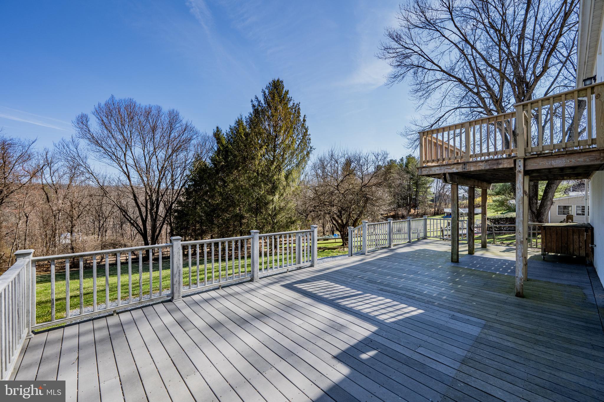 2402 Raintree Avenue Westminster, MD 21157 - Photo 6 of 32