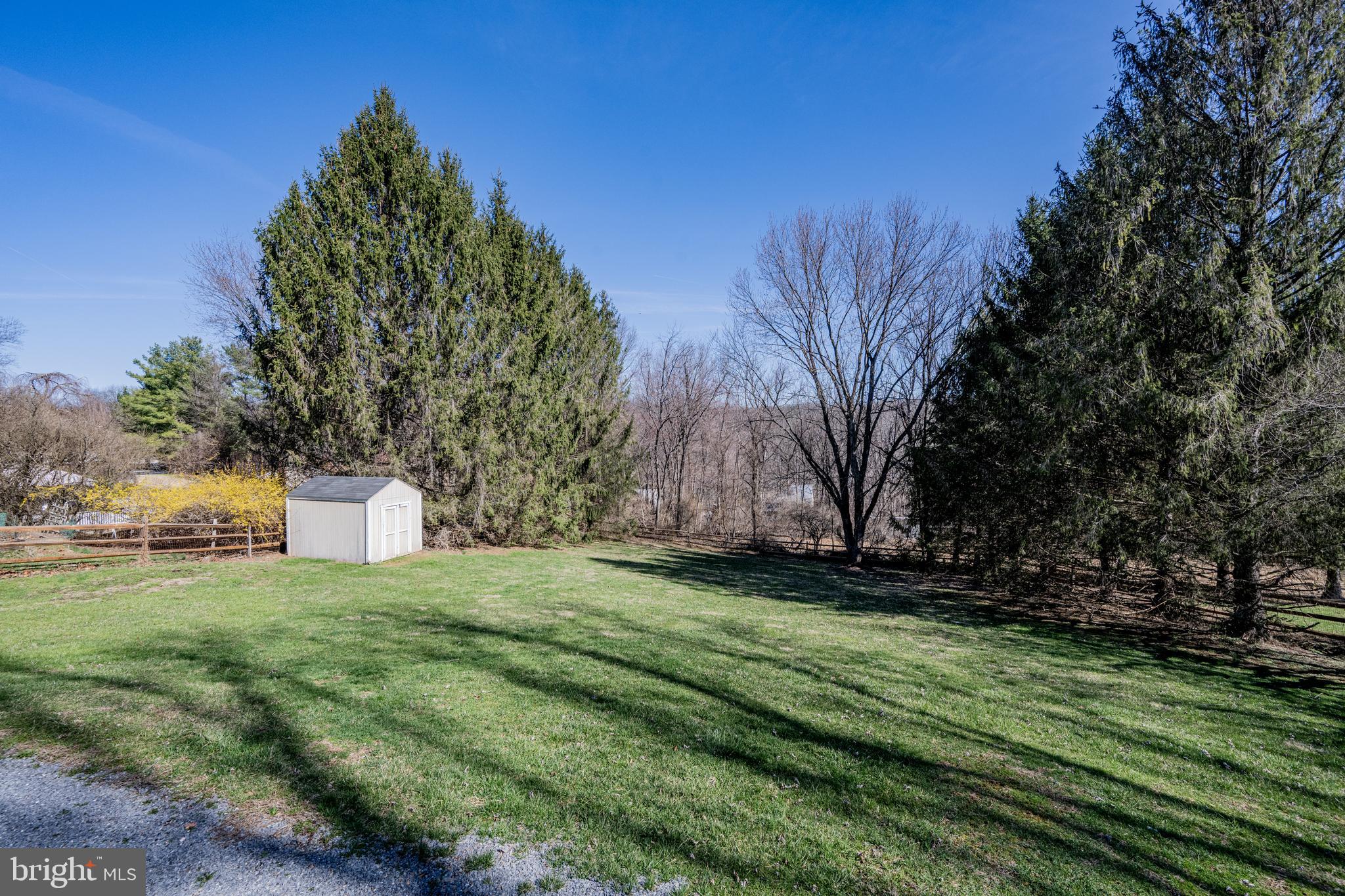 2402 Raintree Avenue Westminster, MD 21157 - Photo 7 of 32