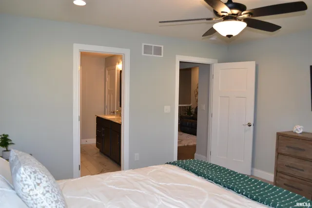 $429,900 | 4605 Bellevue Drive, Springfield, IL 62711