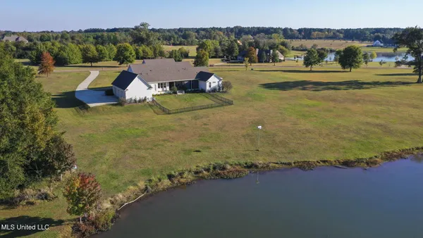 $945,000 | 104 Chamberlin Court, Madison, MS 39110