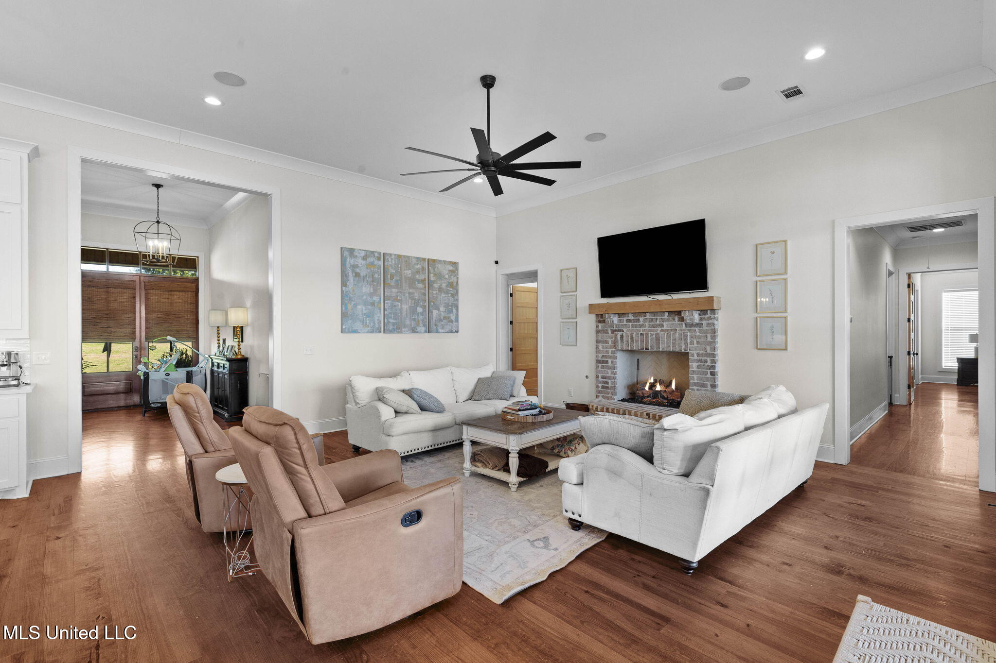 104 Chamberlin Court Madison, MS 39110 - Photo 18 of 106 Living Room