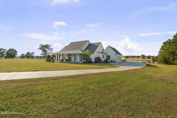 $945,000 | 104 Chamberlin Court, Madison, MS 39110