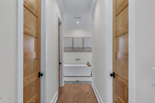 $945,000 | 104 Chamberlin Court, Madison, MS 39110