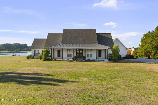 $985,000 | 104 Chamberlin Court, Madison, MS 39110