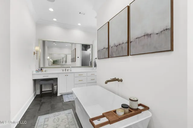 $985,000 | 104 Chamberlin Court, Madison, MS 39110