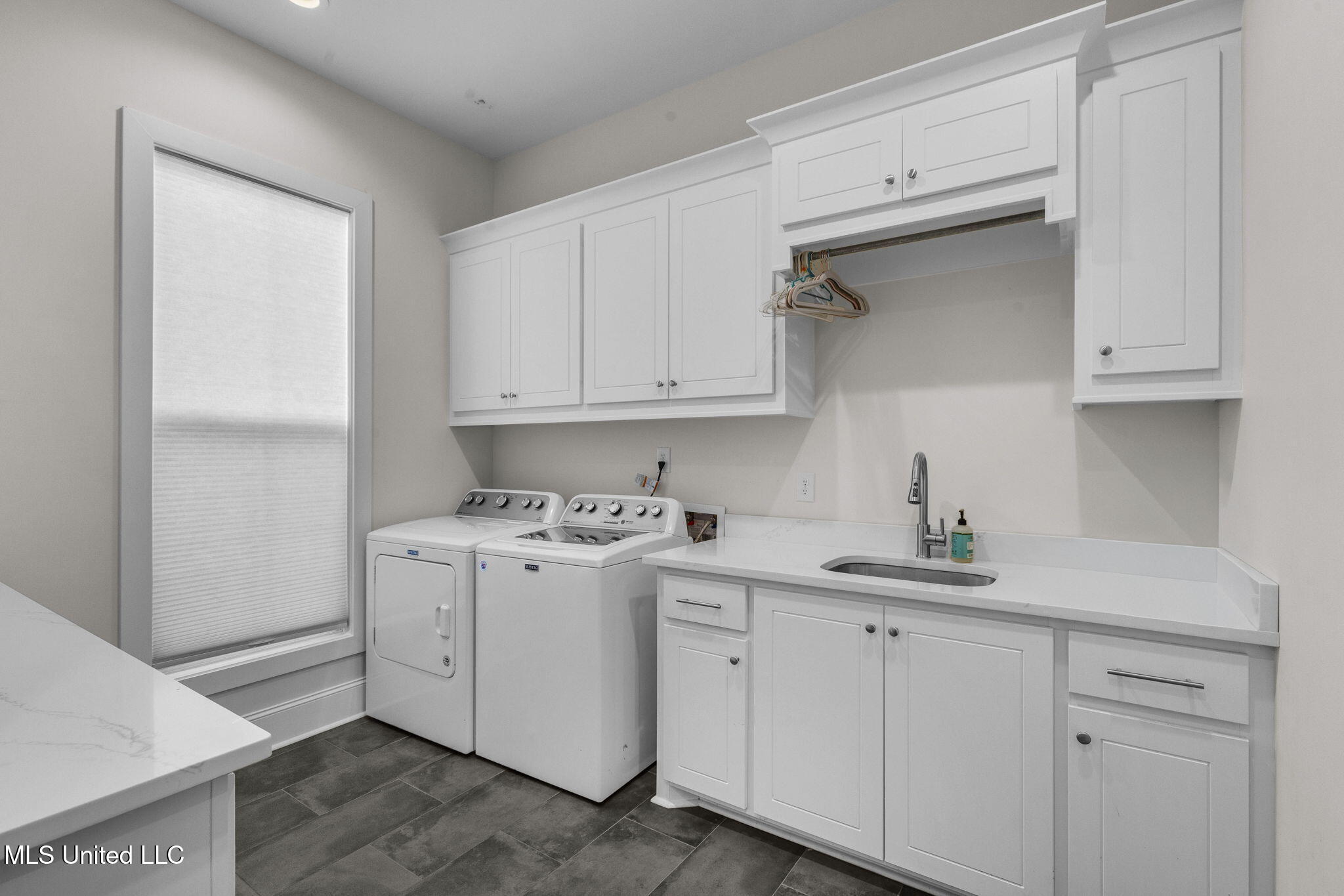 104 Chamberlin Court Madison, MS 39110 - Photo 49 of 106 Laundry Room