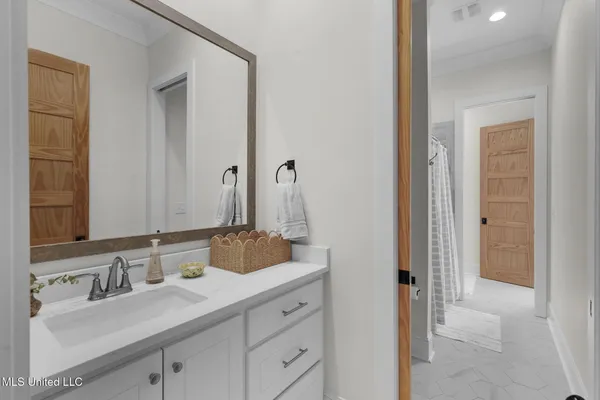 $945,000 | 104 Chamberlin Court, Madison, MS 39110