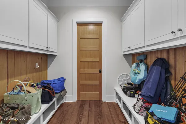 $945,000 | 104 Chamberlin Court, Madison, MS 39110