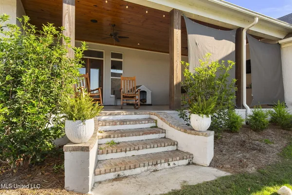 $945,000 | 104 Chamberlin Court, Madison, MS 39110