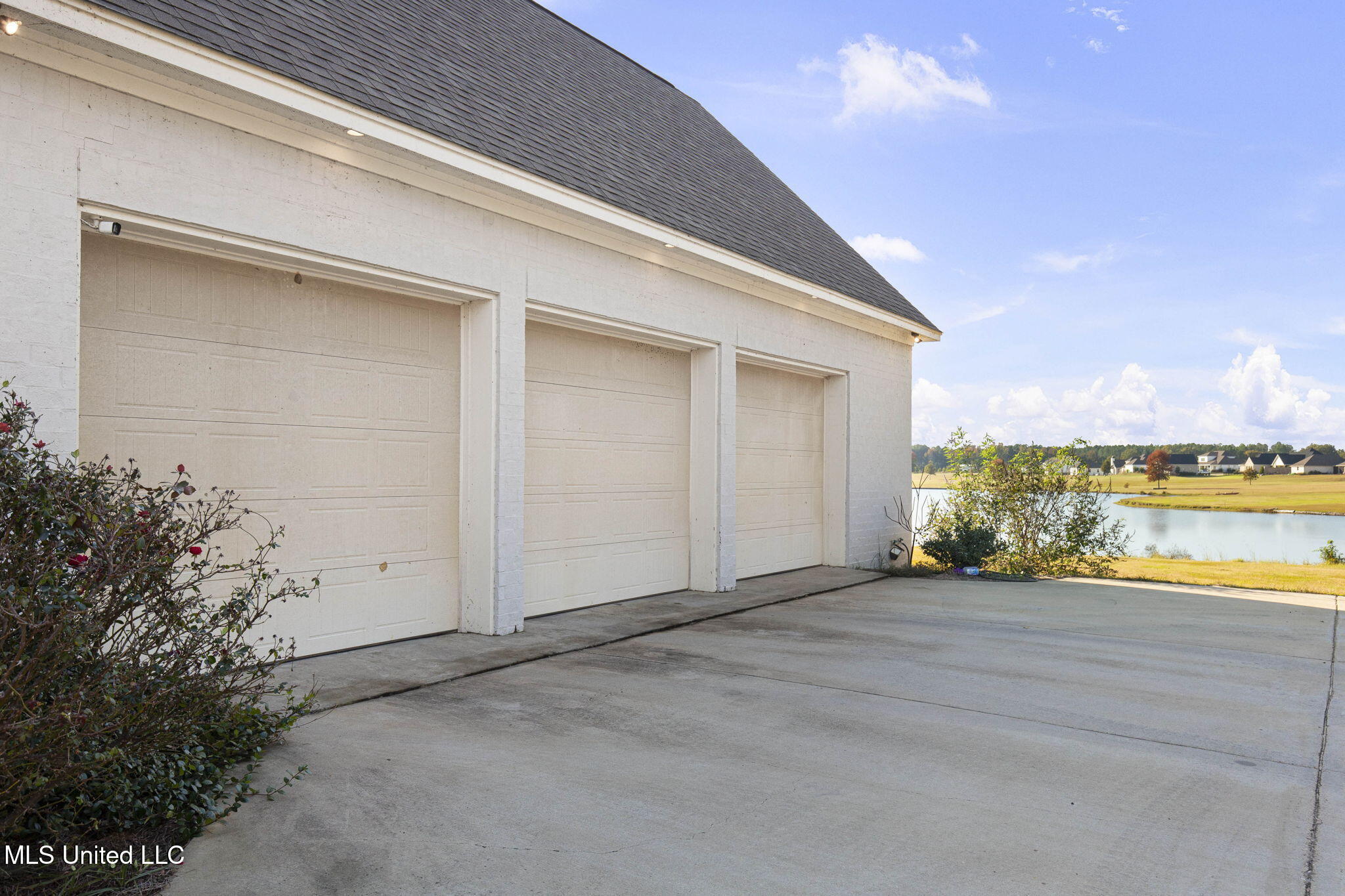 104 Chamberlin Court Madison, MS 39110 - Photo 89 of 106 3 Car Garage