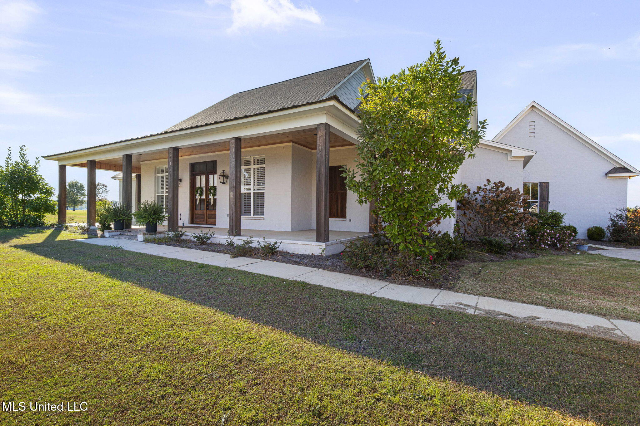 104 Chamberlin Court Madison, MS 39110 - Photo 9 of 106 Front of the house