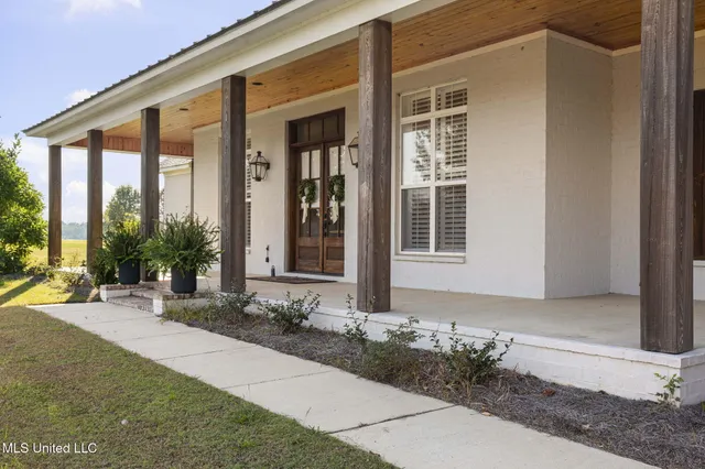 $985,000 | 104 Chamberlin Court, Madison, MS 39110