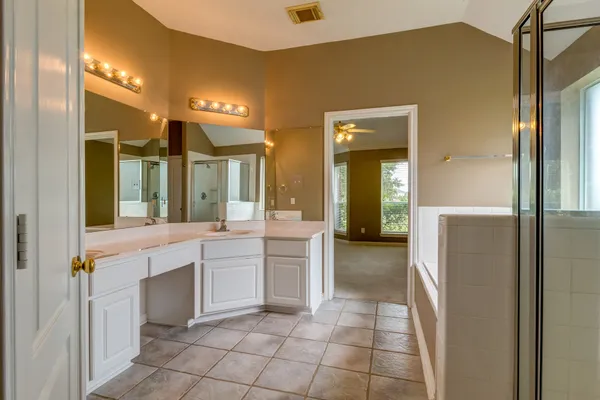 $2,300 | 11406 Bottlebrush Lane, Houston, TX 77095