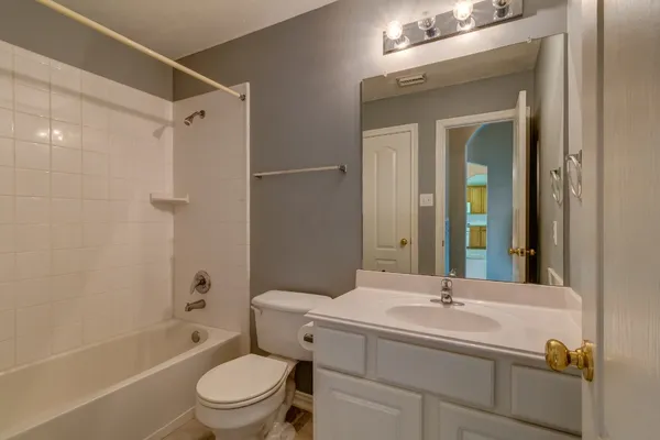 $2,300 | 11406 Bottlebrush Lane, Houston, TX 77095