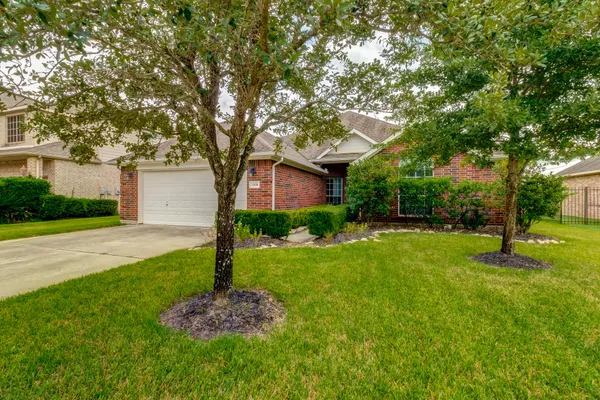$2,300 | 11406 Bottlebrush Lane, Houston, TX 77095