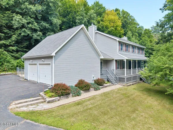 $594,000 | 973 Route 29 Milton Ny 12850, Rock City Falls, NY 12863