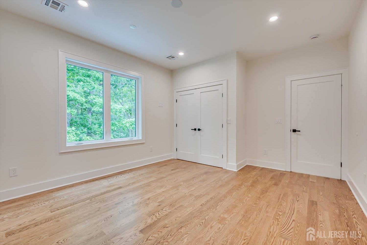 67 Falcon Road Livingston, NJ 07039 - Photo 58 of 95 Gallery Image 58