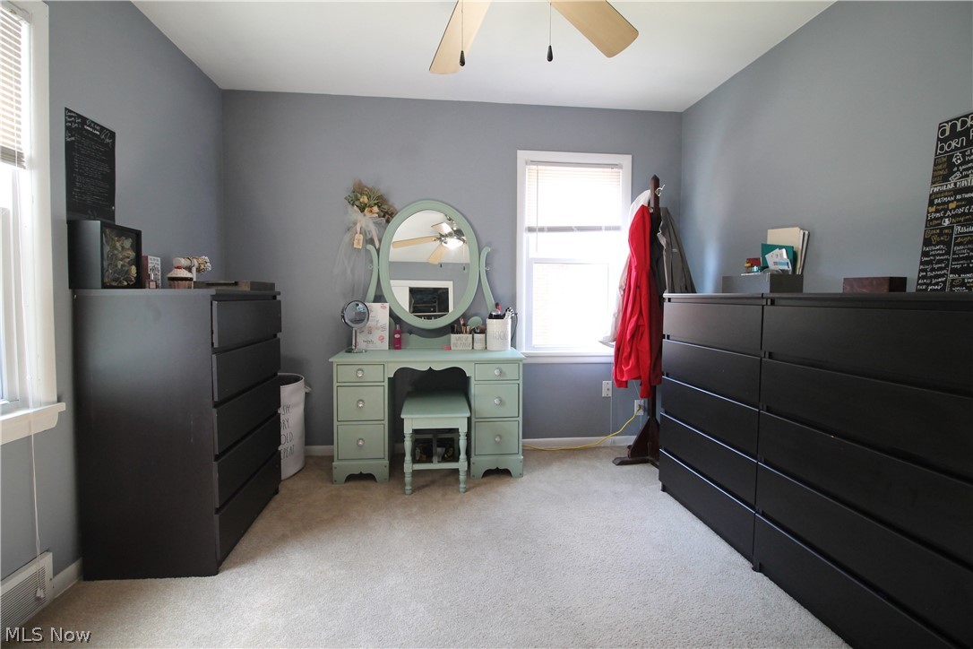 1515 Maywood Road Cleveland, OH 44121 - Photo 13 of 31 Gallery Image 13