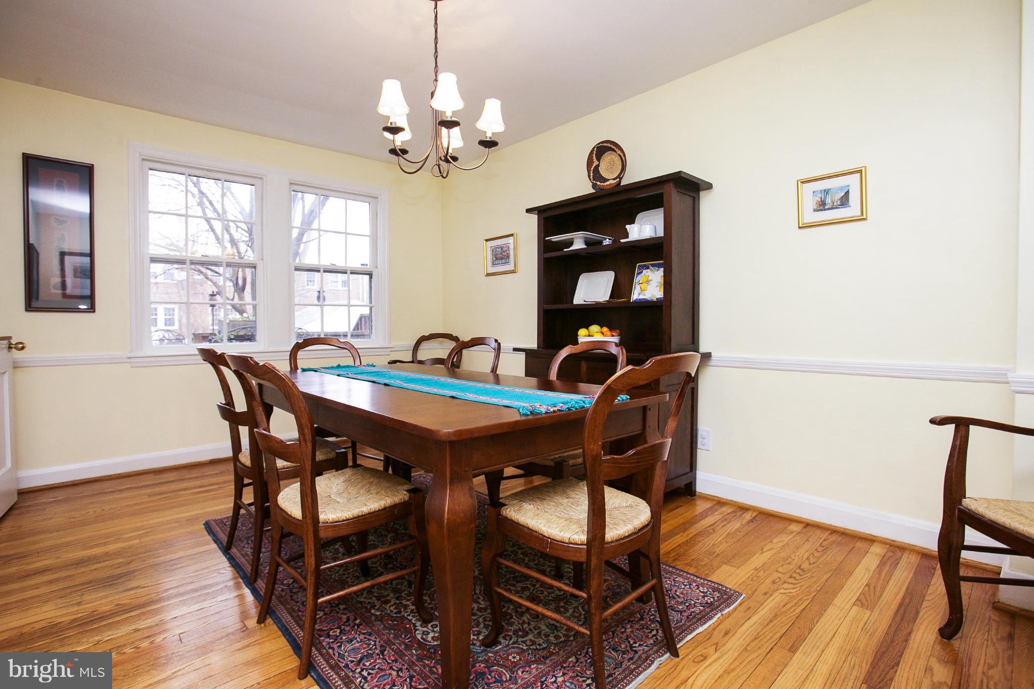 118 Hopkins Road Baltimore, MD 21212 - Photo 9 of 29 Dining Room