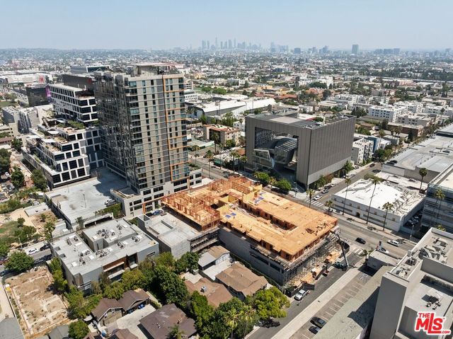 $1,325,000 | 1514 La Baig Avenue, Los Angeles, CA 90028