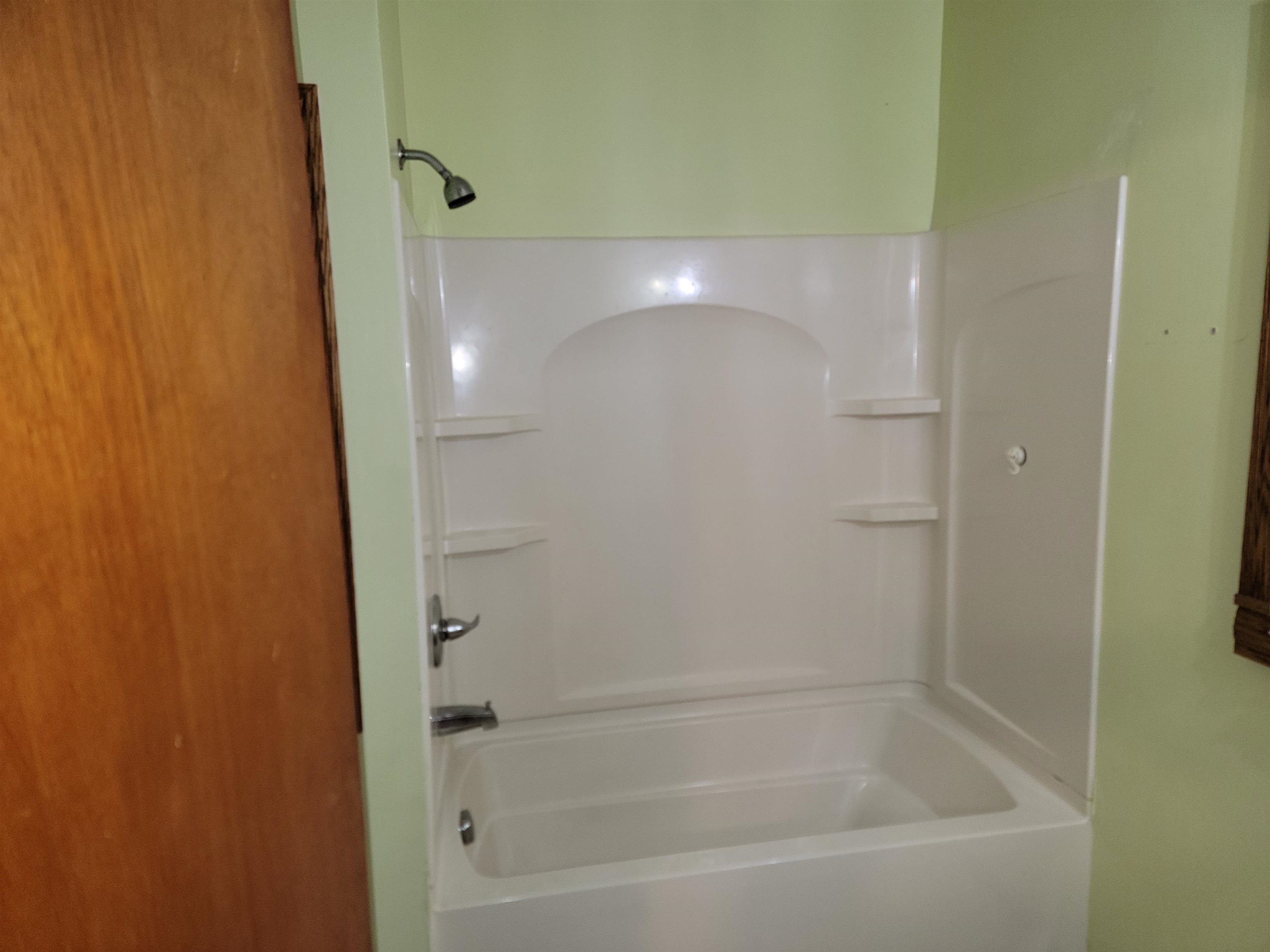 17401 Lincoln Road New Lothrop, MI 48460 - Photo 13 of 23 50120211-13.JPG
