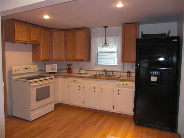 4 Judith Road Wilmington, MA 01887 - Photo 2 of 14 Gallery Image 2