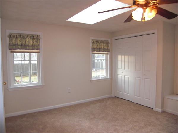 4 Judith Road Wilmington, MA 01887 - Photo 6 of 14 Gallery Image 6