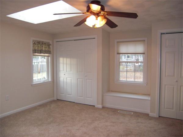 4 Judith Road Wilmington, MA 01887 - Photo 7 of 14 Gallery Image 7
