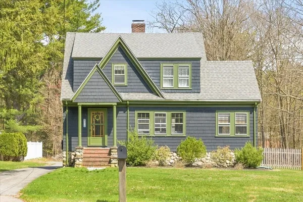$649,900 | 316 Fisher Street, Walpole, MA 02081