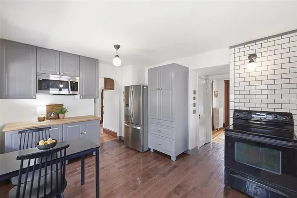 $649,900 | 316 Fisher Street, Walpole, MA 02081