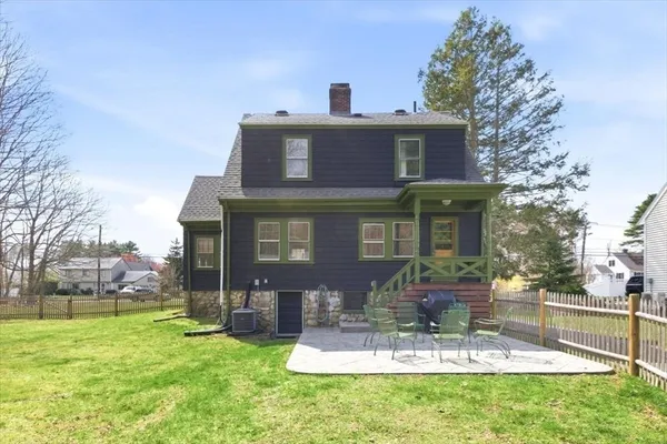 $649,900 | 316 Fisher Street, Walpole, MA 02081