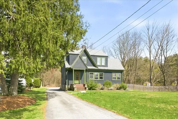 $649,900 | 316 Fisher Street, Walpole, MA 02081