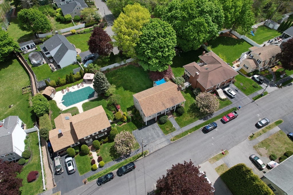 39 Riverside Drive Reading, MA 01867 - Photo 33 of 36 Gallery Image 33