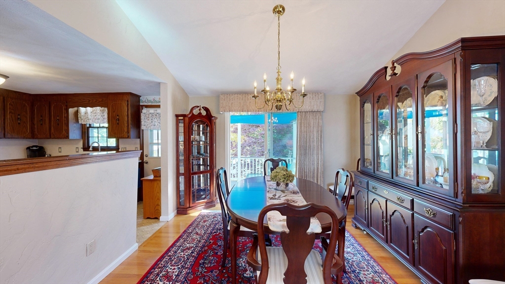39 Riverside Drive Reading, MA 01867 - Photo 9 of 36 Gallery Image 9