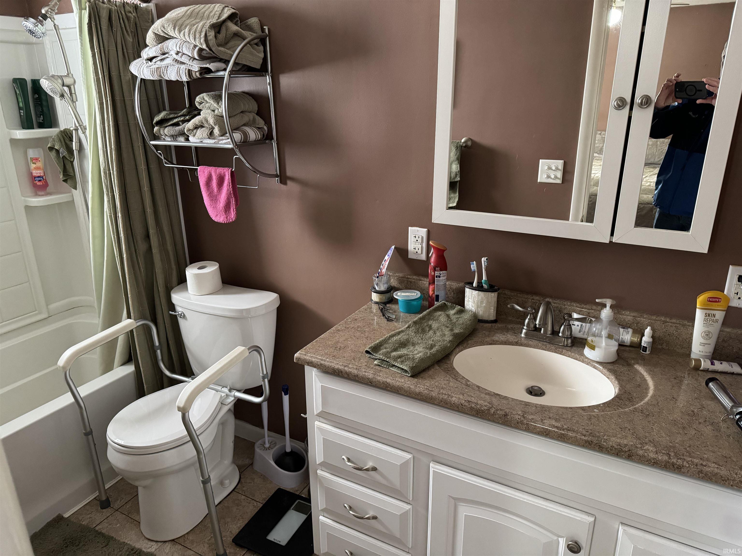 61595 Miami Road South Bend, IN 46614 - Photo 8 of 25 Gallery Image 8