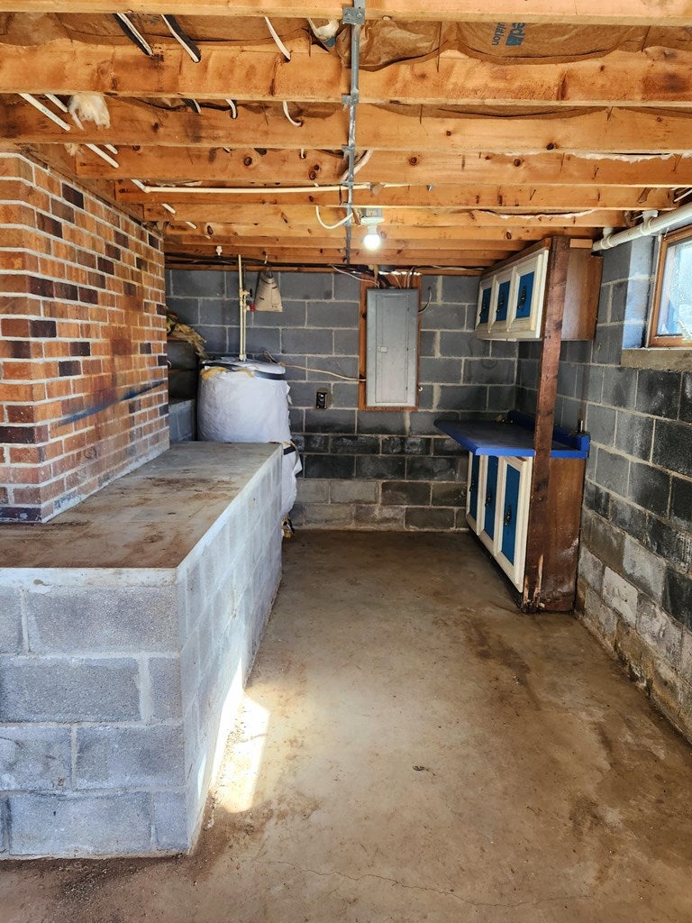 679 Green Acres Road Honaker, VA 24260 - Photo 10 of 17 Gallery Image 10