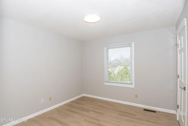 $574,900 | 1421 Cedar Park Drive, Maryville, TN 37803