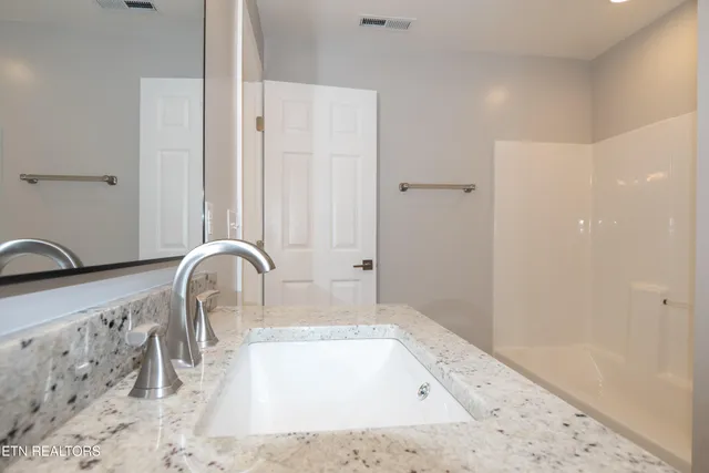 $574,900 | 1421 Cedar Park Drive, Maryville, TN 37803