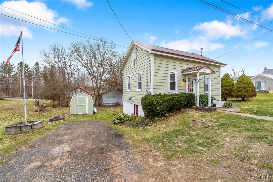 87 Canal Road Schroeppel, NY 13135 - Photo 24 of 28