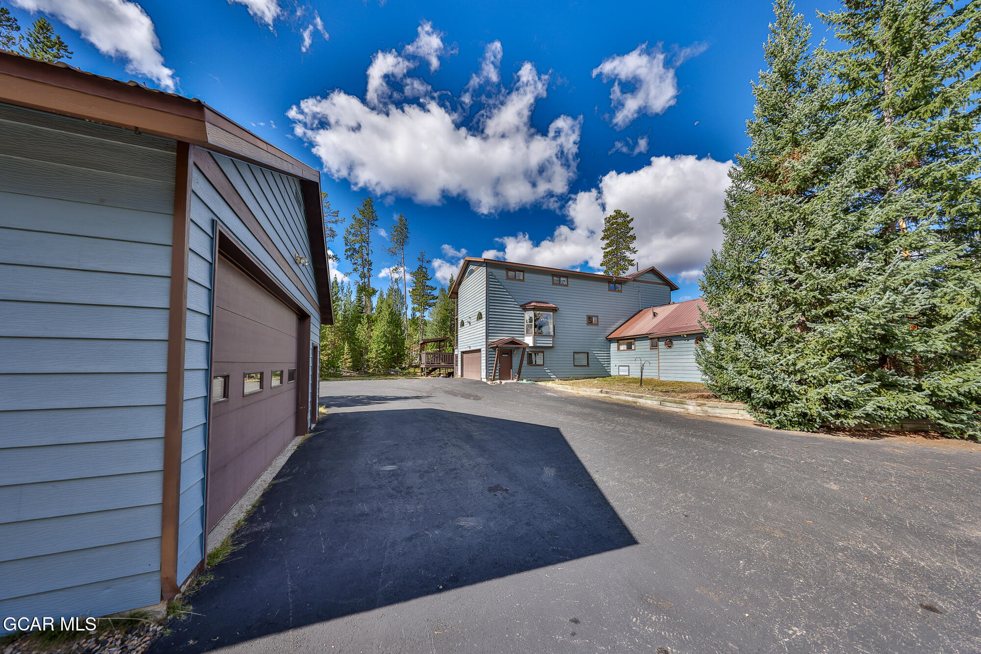 328 Golf Course Road Grand Lake, CO 80447 - Photo 11 of 55 A Huge Parking Lot