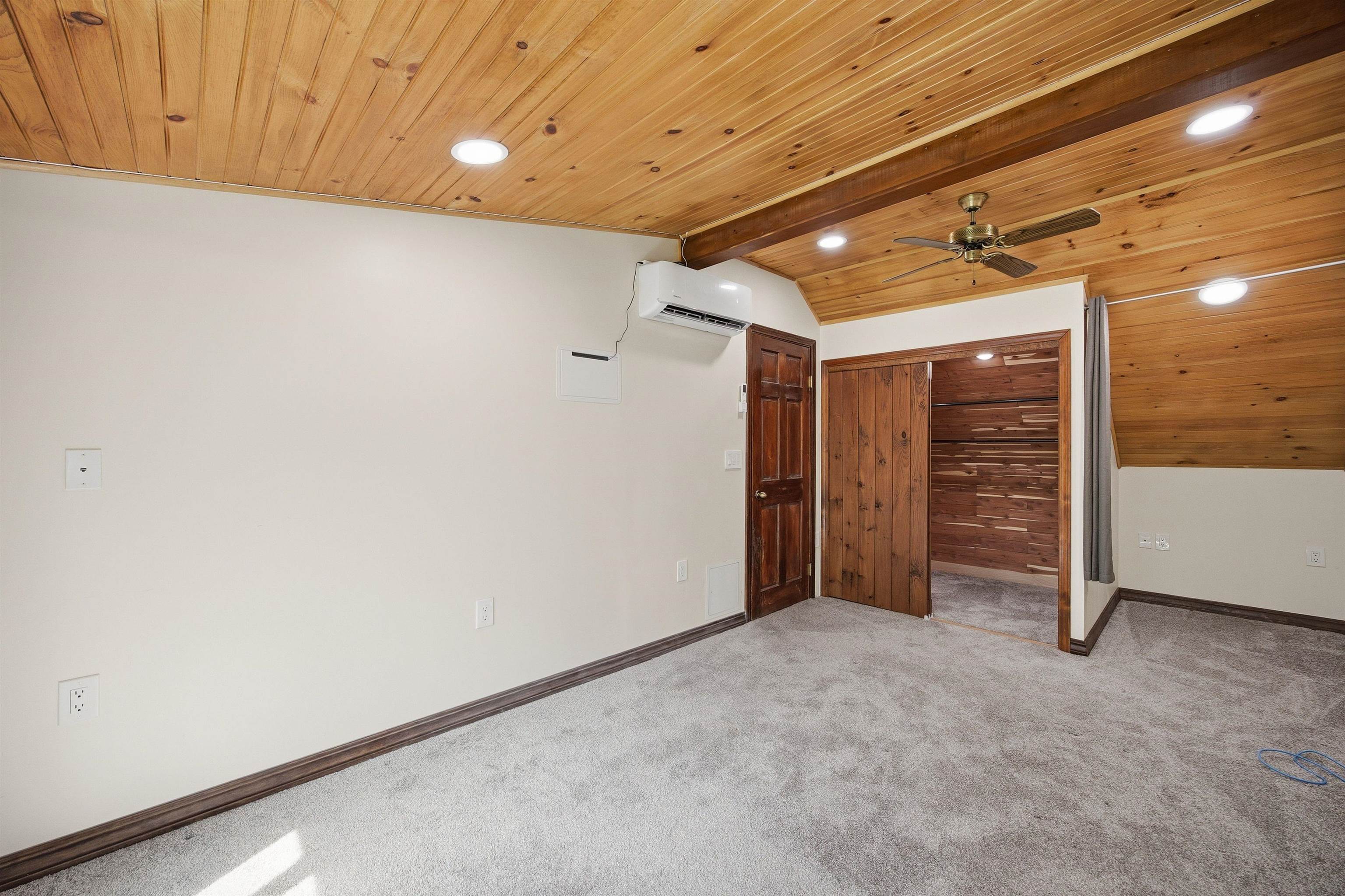 397 Mt Prospect Road Holderness, NH 03245 - Photo 37 of 54
